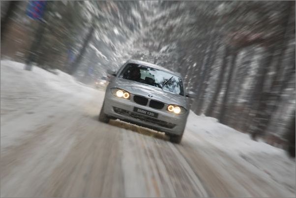雪地试驾宝马